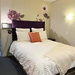 Cosy Motel Studio Apartment In Central City-Up To 2 Beds