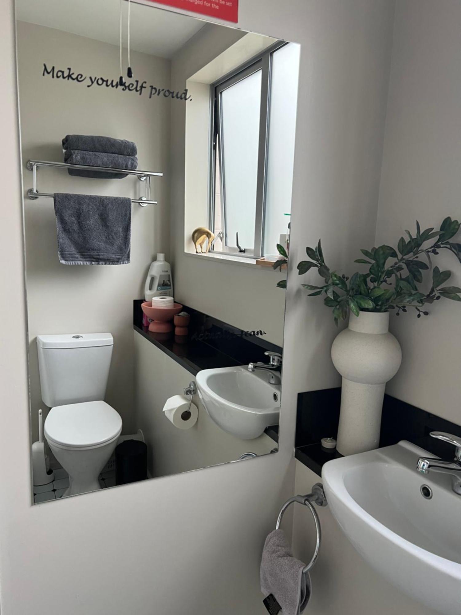 Apartment Cosy In City-up To 2 Beds