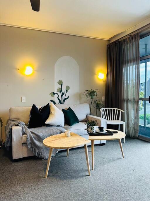 Cosy In City-up To 2 Beds Apartment Christchurch