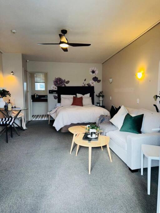 Apartment Cosy In City-up To 2 Beds Christchurch